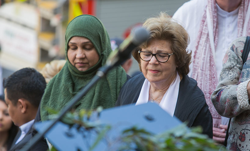 Multifaith leaders in prayer 